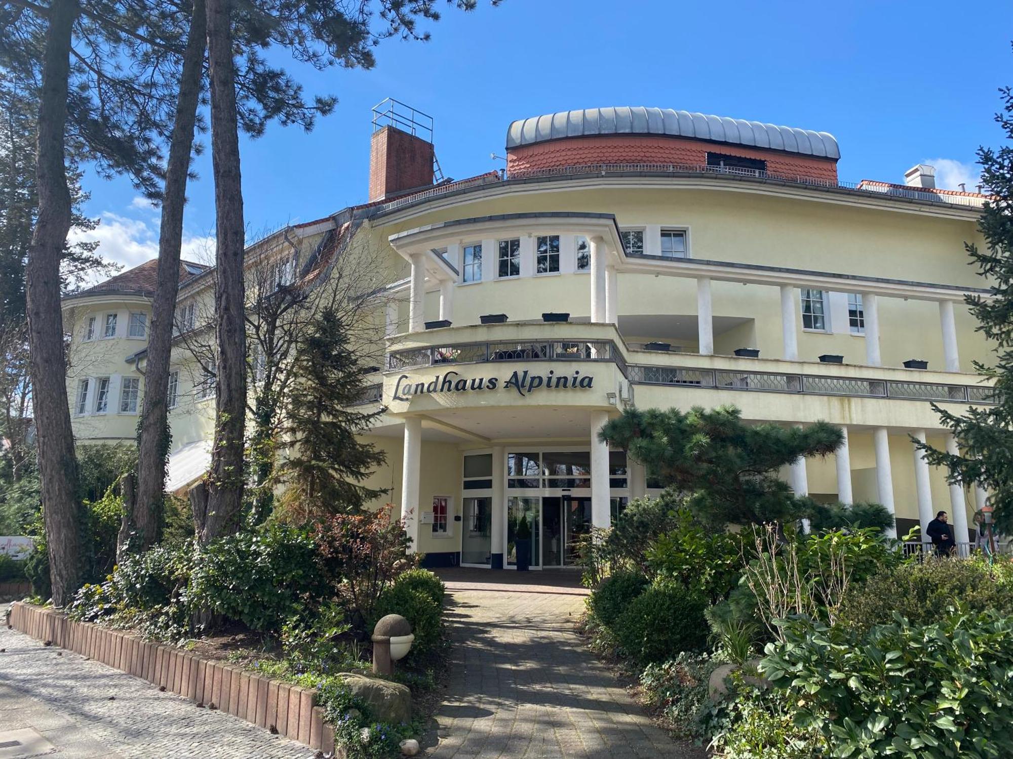 Alpinia Berlin