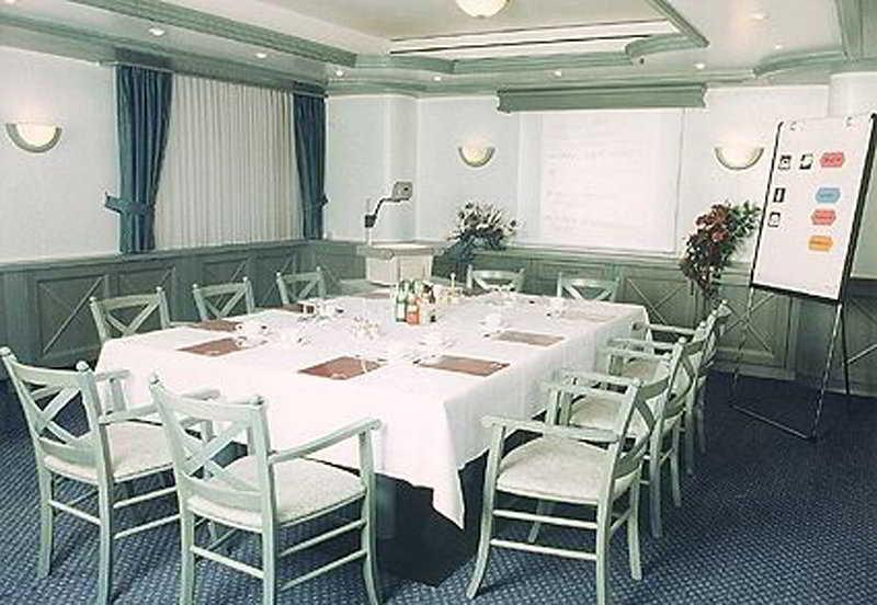 Alpinia 4* Berlin